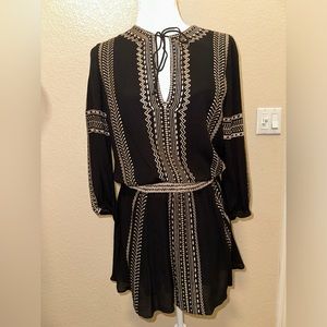 Alice + Olivia Black & Gold Dress